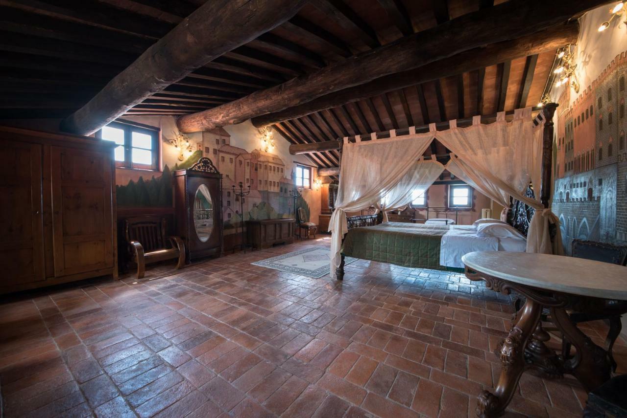 Castello Di Valenzano Villa Arezzo Exterior photo